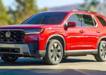 2026 Honda Pilot Revealed: New Styling, Bigger Screens, More Features
