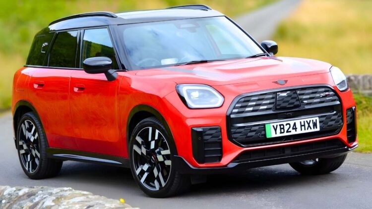 Mini Countryman SE All4 Launch: 313hp Electric Beast Hits India at ₹66.90 Lakh!