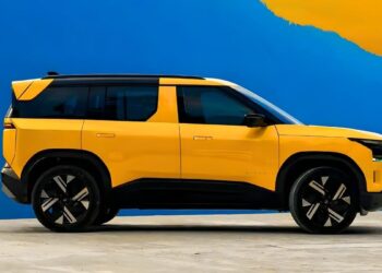 Tata Sierra Launched in India - Full Specifications, Variants and On-Road Price!