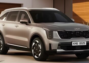 Kia To Launch Its First Hybrid Car In India In 2026: Expected Specs and Features!