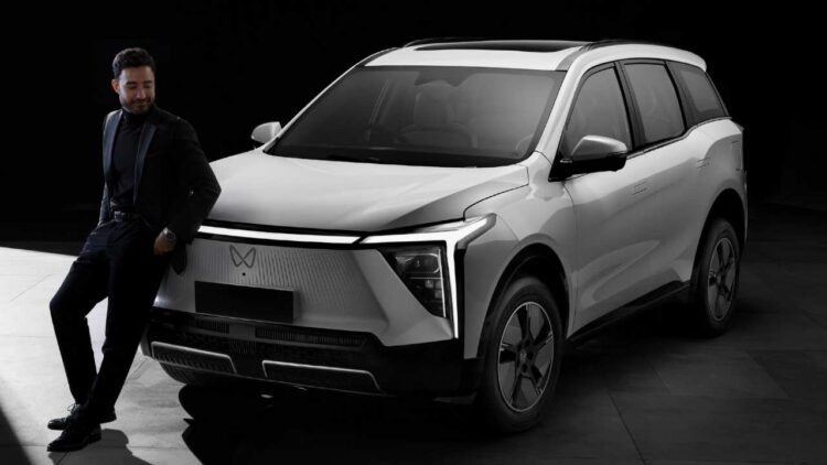 From Triple Screens to Auto Park: 10 Features XUV 7XO May Get From XEV 9S